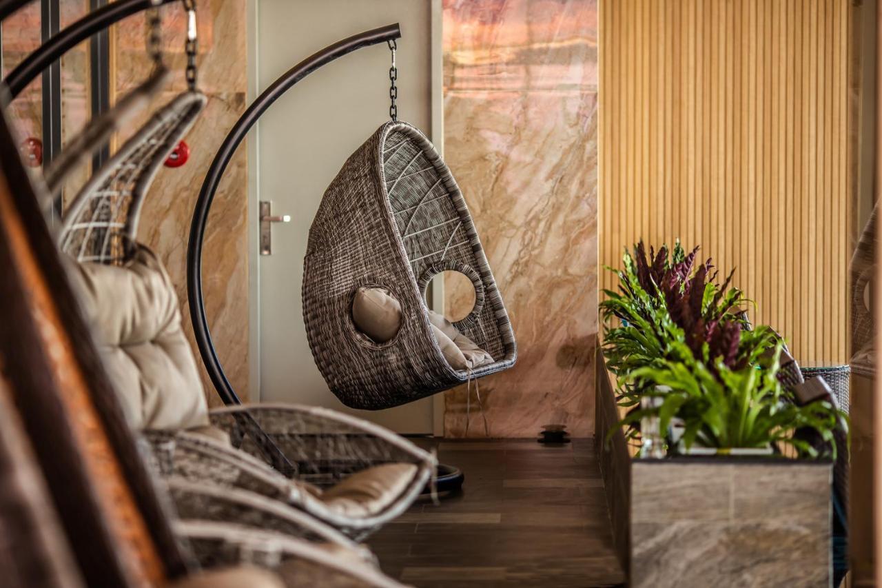 Thanh Mai Hotel Буон Ма Туот Екстериор снимка